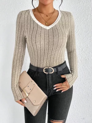 Women's Slim Sexy Knit Long Sleeve Top Women's V-Neck Neck Edge Clash Top New Autumn and Winter Women's Casual Pullover - Image 5