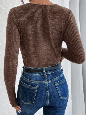 Bottom Sexy Hot Diamond V-neck Long Sleeve Split Flared Sleeve Sweater Knit Autumn Wear - Image 6